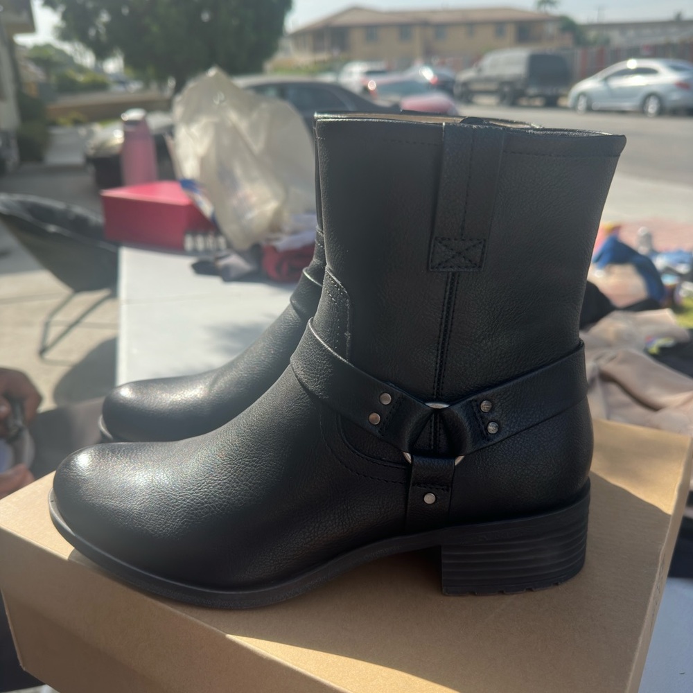 Frye and Co booties